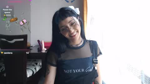 Chloee online show from July 27, 2026, 3:41 pm