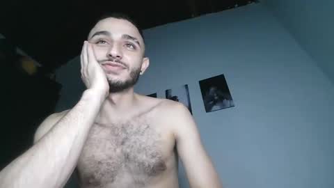 Snapshot of im_paul_ chatting on March 6, 2025, 6:41 am Paul online show from March 6, 2025, 6:41 am