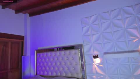 im_sebaslopez online show from April 1, 2026, 7:22 pm