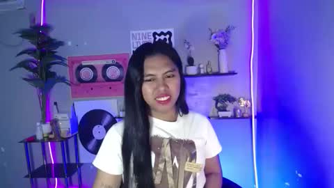 kyline online show from April 25, 2026, 1:41 am