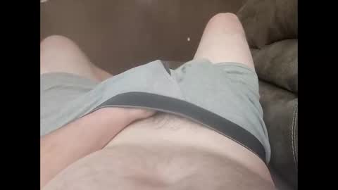 imahandfull8 online show from March 13, 2026, 6:58 pm