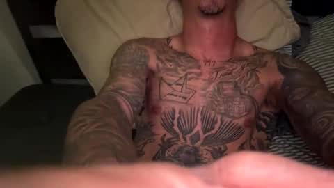 Snapshot of imallyours232323 chatting on October 12, 2025, 4:00 am imallyours232323 online show from October 12, 2025, 4:00 am