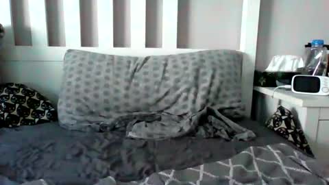 Snapshot of imaqtipie chatting on February 19, 2025, 12:55 pm Marv online show from February 19, 2025, 12:55 pm