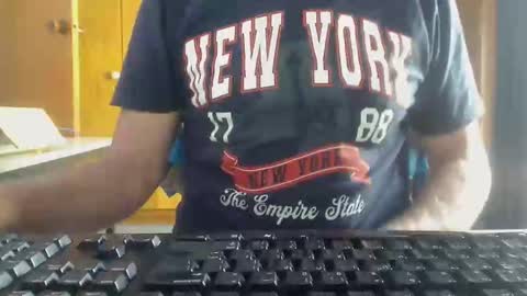 Snapshot of imaussiechris chatting on February 1, 2026, 10:19 pm Aussie Guy online show from February 1, 2026, 10:19 pm