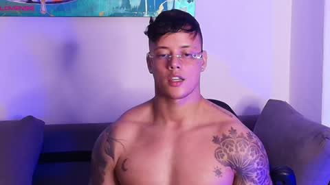 Snapshot of imconor chatting on May 20, 2026, 11:44 pm imconor online show from May 20, 2026, 11:44 pm