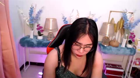 Snapshot of imdestined_foryou chatting on February 11, 2025, 7:05 pm Ashley online show from February 11, 2025, 7:05 pm