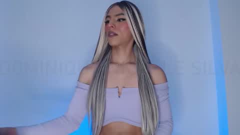 Snapshot of imdominique chatting on September 14, 2025, 9:08 am online show from September 14, 2025, 9:08 am