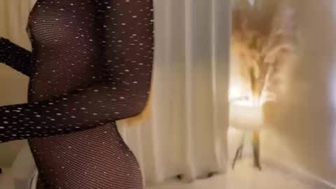 Gabriela online show from December 21, 2024, 1:04 am