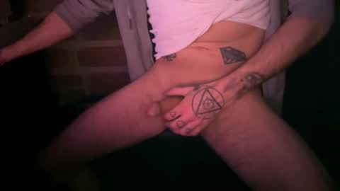 Snapshot of imilluminator chatting on February 16, 2025, 8:43 am imilluminator online show from February 16, 2025, 8:43 am