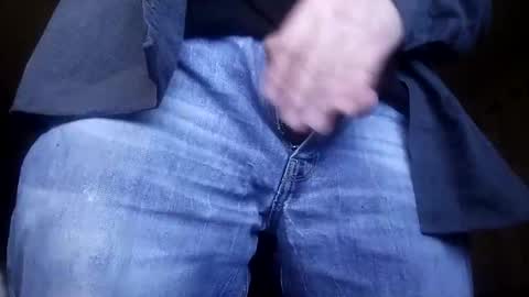 Snapshot of iminyourroom chatting on December 7, 2024, 9:39 am Iminyourroom online show from December 7, 2024, 9:39 am