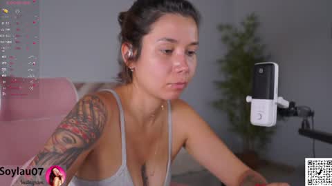 Snapshot of imjess_ chatting on July 24, 2026, 6:22 am imjess_ online show from July 24, 2026, 6:22 am