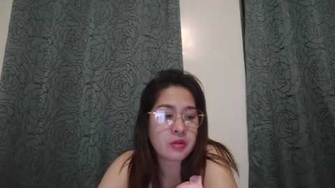 Snapshot of immaculate02 chatting on February 13, 2026, 4:36 pm Immaculate02 online show from February 13, 2026, 4:36 pm