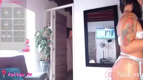 Nadia online show from September 30, 2025, 6:46 pm