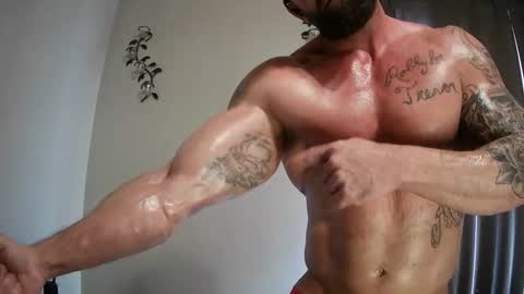 Snapshot of imnewherelollol chatting on February 25, 2025, 4:00 pm Majordadbod101 online show from February 25, 2025, 4:00 pm