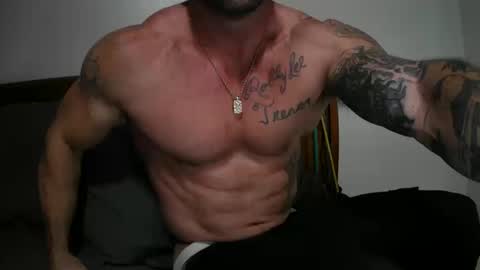 Snapshot of imnewherelollol chatting on October 11, 2025, 8:07 pm Majordadbod101 online show from October 11, 2025, 8:07 pm