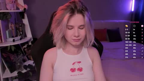 Mia online show from February 26, 2026, 1:10 pm