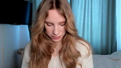 Snapshot of imogensy chatting on February 20, 2025, 5:55 am my name Imo Fansly online show from February 20, 2025, 5:55 am