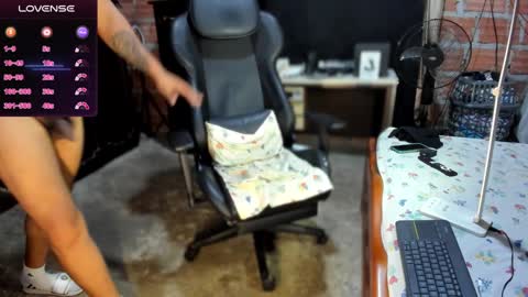 Snapshot of imperion_king chatting on January 18, 2025, 2:47 am Imperion King online show from January 18, 2025, 2:47 am