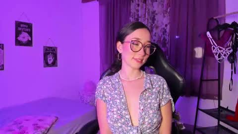 Snapshot of imsrbatman chatting on February 16, 2025, 11:26 pm Aurora online show from February 16, 2025, 11:26 pm