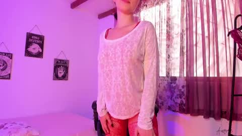 Snapshot of imsrbatman chatting on February 25, 2025, 7:58 pm Aurora online show from February 25, 2025, 7:58 pm