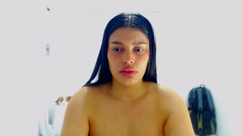 imsweetlips online show from July 5, 2026, 9:11 pm