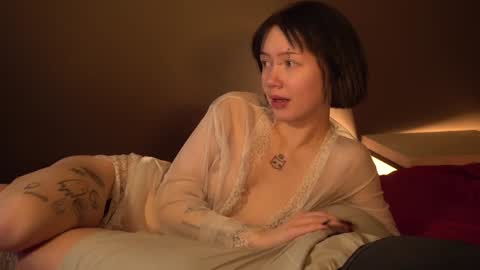 OTIS and MILIY online show from February 6, 2025, 6:46 pm