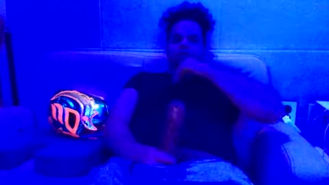 Snapshot of inchesofhappiness7 chatting on November 1, 2025, 10:28 am Inchesofhappiness7 online show from November 1, 2025, 10:28 am