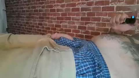 incognito4mon3y online show from December 28, 2024, 1:50 am