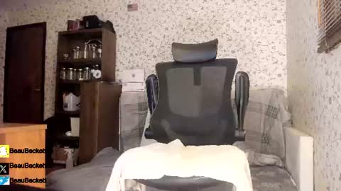 Beau Beckett online show from July 19, 2026, 4:27 am