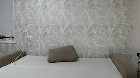 Della online show from February 5, 2026, 5:17 pm