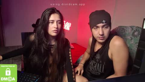 Snapshot of incubus2sucubus chatting on November 9, 2025, 8:07 pm incubus2sucubus online show from November 9, 2025, 8:07 pm