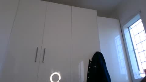 indanbella19 online show from June 3, 2026, 2:33 pm