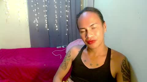 Snapshot of indaypakay_ts chatting on December 21, 2024, 5:58 am Pakay online show from December 21, 2024, 5:58 am