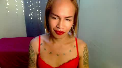 Snapshot of indaypakay_ts chatting on December 24, 2024, 6:11 am Pakay online show from December 24, 2024, 6:11 am