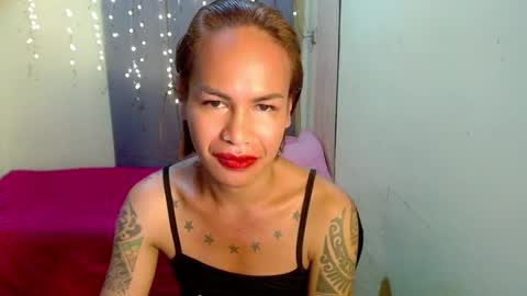 Snapshot of indaypakay_ts chatting on December 30, 2024, 10:55 pm Pakay online show from December 30, 2024, 10:55 pm