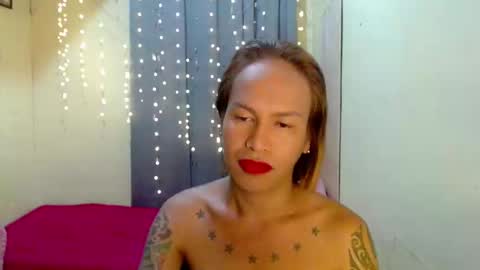 Snapshot of indaypakay_ts chatting on January 8, 2025, 6:52 am Pakay online show from January 8, 2025, 6:52 am