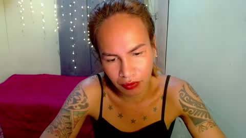 Snapshot of indaypakay_ts chatting on January 15, 2025, 9:13 am Pakay online show from January 15, 2025, 9:13 am