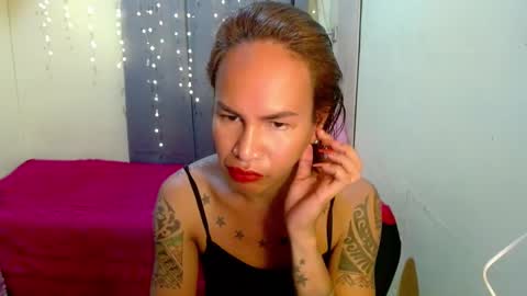 Snapshot of indaypakay_ts chatting on January 15, 2025, 12:15 pm Pakay online show from January 15, 2025, 12:15 pm