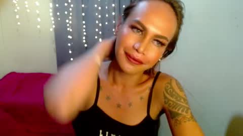 Snapshot of indaypakay_ts chatting on January 22, 2025, 6:31 am Pakay online show from January 22, 2025, 6:31 am