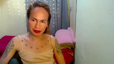 Snapshot of indaypakay_ts chatting on January 23, 2025, 5:56 am Pakay online show from January 23, 2025, 5:56 am