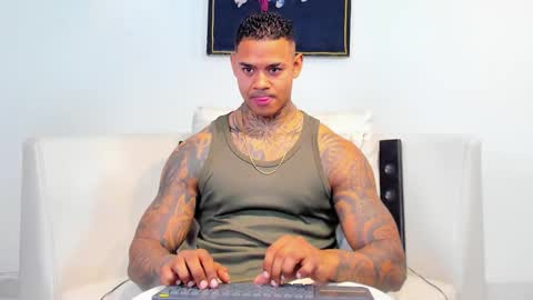 Snapshot of independent_project chatting on October 26, 2025, 6:52 am Jacobo online show from October 26, 2025, 6:52 am