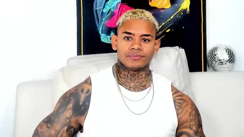 Snapshot of independent_project chatting on November 30, 2025, 7:45 am Jacobo online show from November 30, 2025, 7:45 am