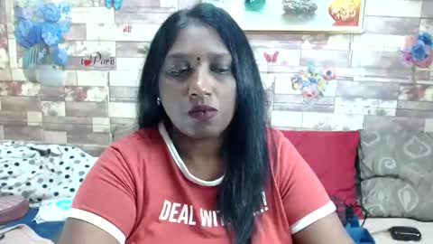 Snapshot of indianblue3 chatting on October 26, 2025, 10:43 am tracy online show from October 26, 2025, 10:43 am