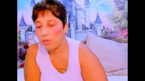 Snapshot of indianroxy07 chatting on February 6, 2025, 7:02 am roxy online show from February 6, 2025, 7:02 am