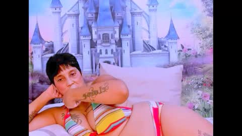 Snapshot of indianroxy07 chatting on February 10, 2025, 6:35 pm roxy online show from February 10, 2025, 6:35 pm