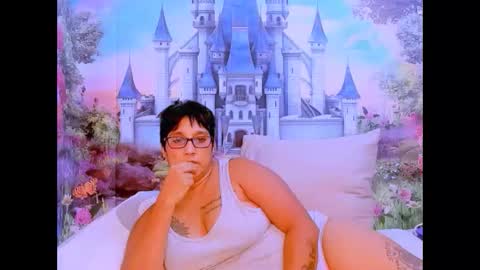 Snapshot of indianroxy07 chatting on February 21, 2025, 12:05 am roxy online show from February 21, 2025, 12:05 am