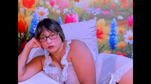 Snapshot of indianroxy07 chatting on October 8, 2025, 7:00 pm roxy online show from October 8, 2025, 7:00 pm