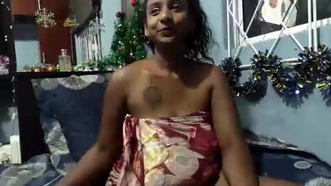 Snapshot of indiantina01 chatting on December 29, 2024, 7:11 pm tina online show from December 29, 2024, 7:11 pm