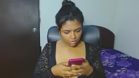 Snapshot of indica_18 chatting on January 7, 2025, 6:59 am Aleja vallejo online show from January 7, 2025, 6:59 am