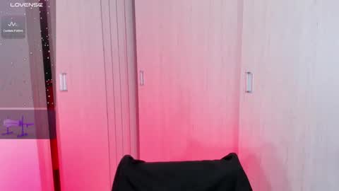 Hey  Im Indie follow me on my instagram  online show from March 2, 2025, 10:05 pm